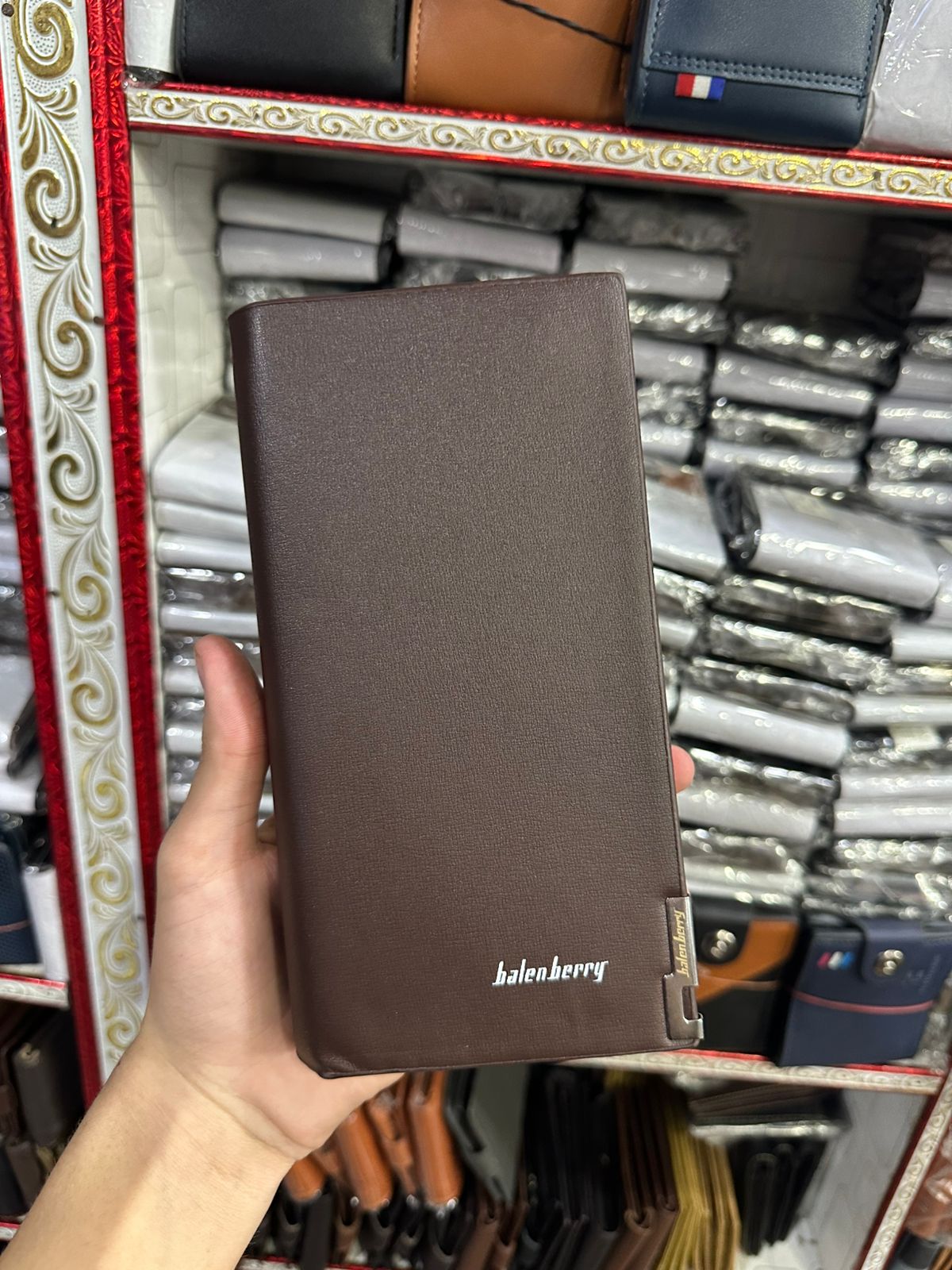 Premium Balenberry Wallet – Luxury & Stylish Everyday Companion | Black & Brown